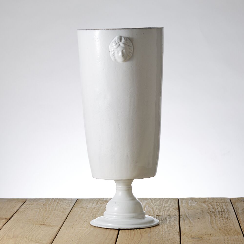 alexandre-vase-000047_1.jpg