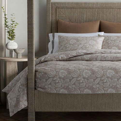 Matouk Granada Dune Bed Collection