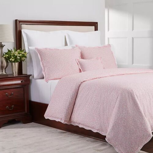 Matouk Margot Blush Bed Collection