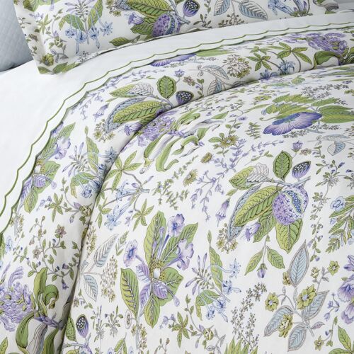 Matouk Pomegranate Lilac Bed Collection