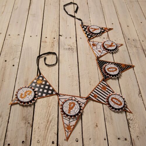   Halloween Spooky Spider Garland
