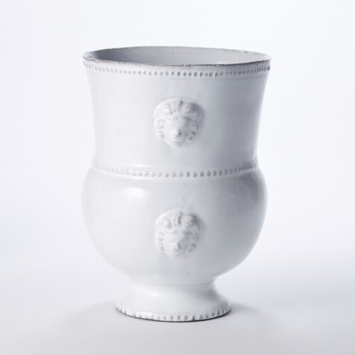 Alexandre Vase