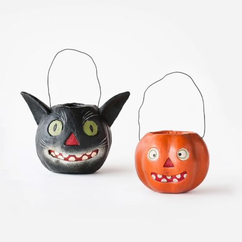 Halloween Assorted Vintage Treat Bucket