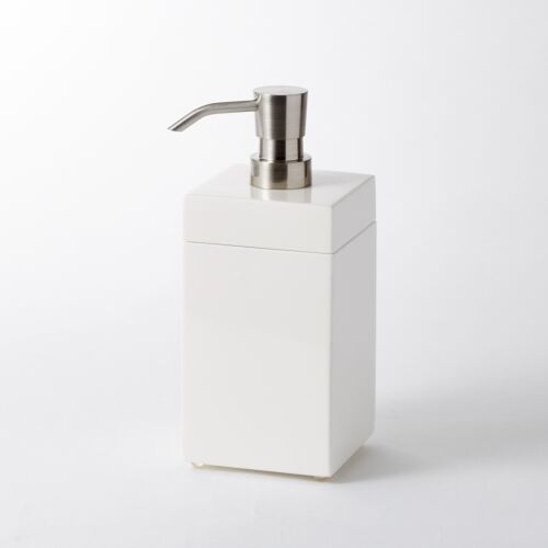 Lacquer White Pump