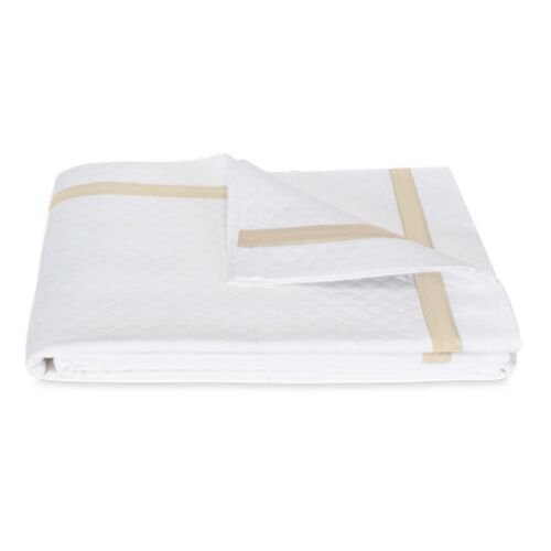 Matouk Lowell Matelassé Dune Queen/Full Coverlet