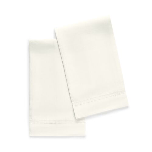 Matouk Valentina Hemstitch Ivory Towel