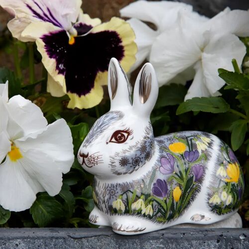 Royal Crown Derby Paperweight Springtime Bunny