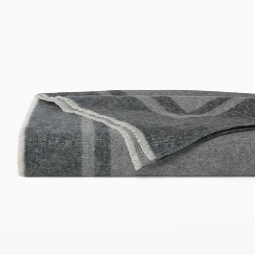 Sferra Viletta Charcoal & Lunar Throw