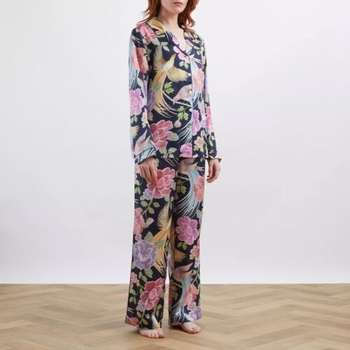     Liberty Tropical Shawl Silk-Satin Pajama Set