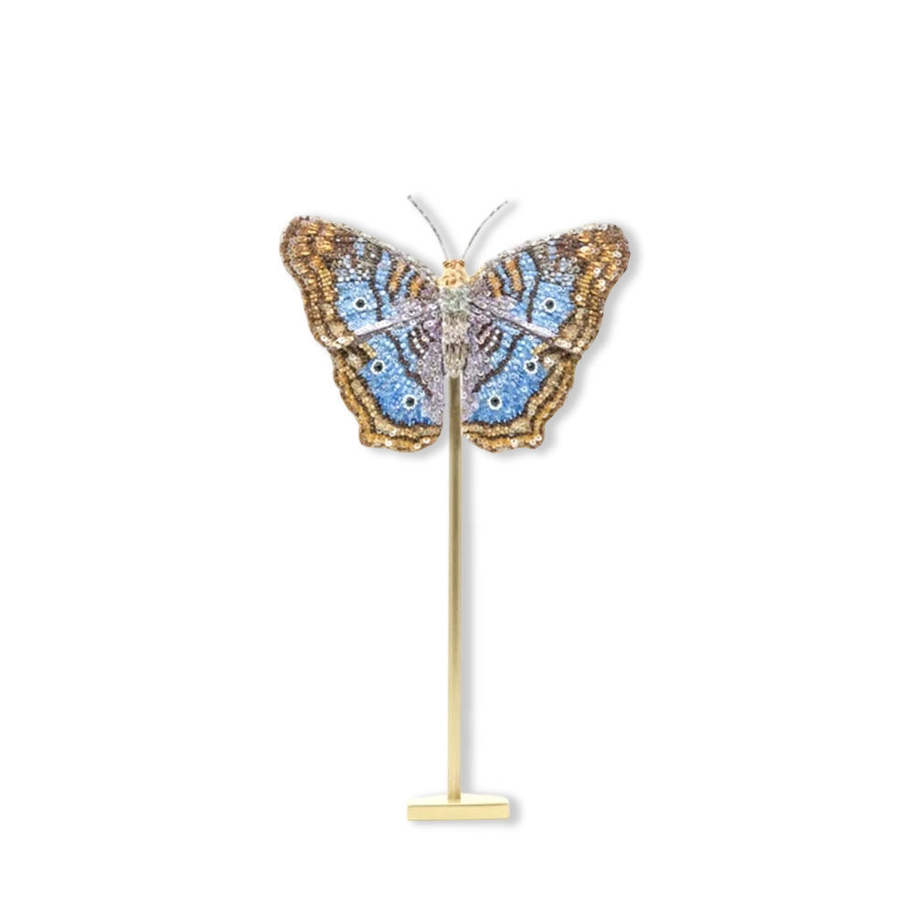 Artisan Object White Peacock