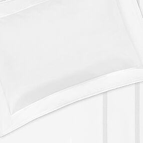 Matouk Ansonia White Bed Collection