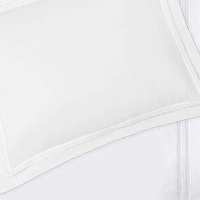 Matouk Essex White Bed Collection